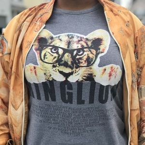 Gray King Lion Graphic T Shirt